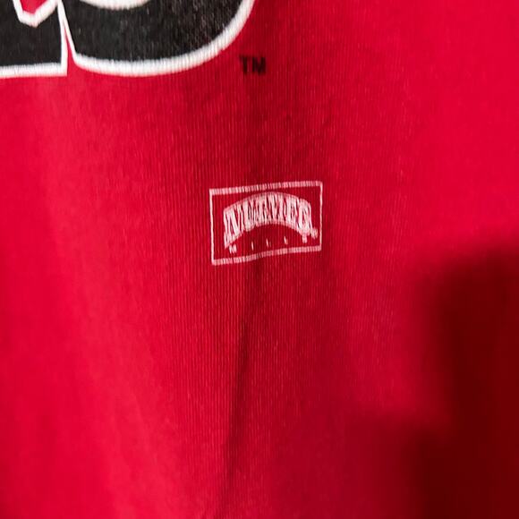 Vintage Bulls Tee - Picture 3 of 4